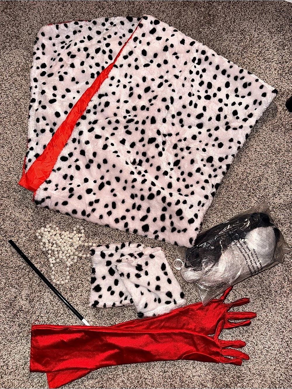Cruella de Ville Costume Set